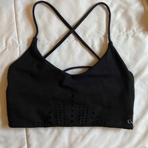 Crop shop Boutique Soffia Sports Bra